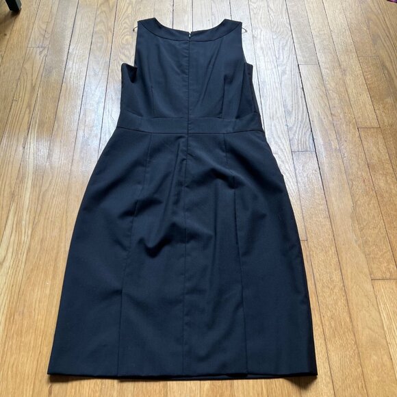 J.Crew Size 4 Black Suiting Lightweight Wool Tailored Sleeveless Sheath Career - Picture 16 of 16